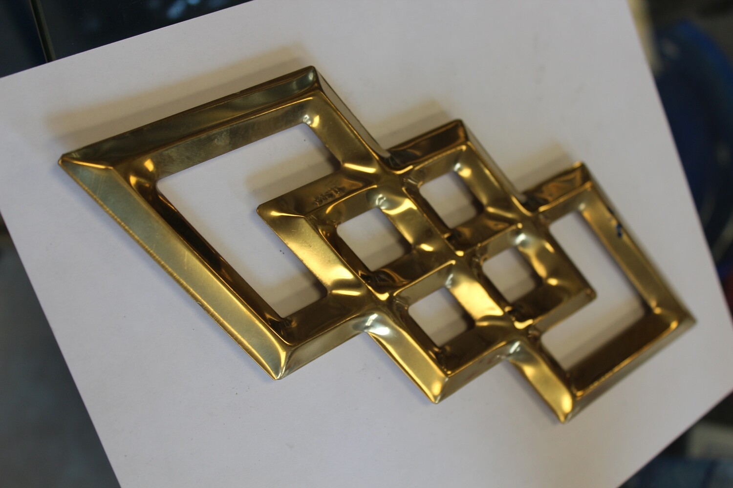 4“ TRIPLE DIAMOND GOLD 金 三菱