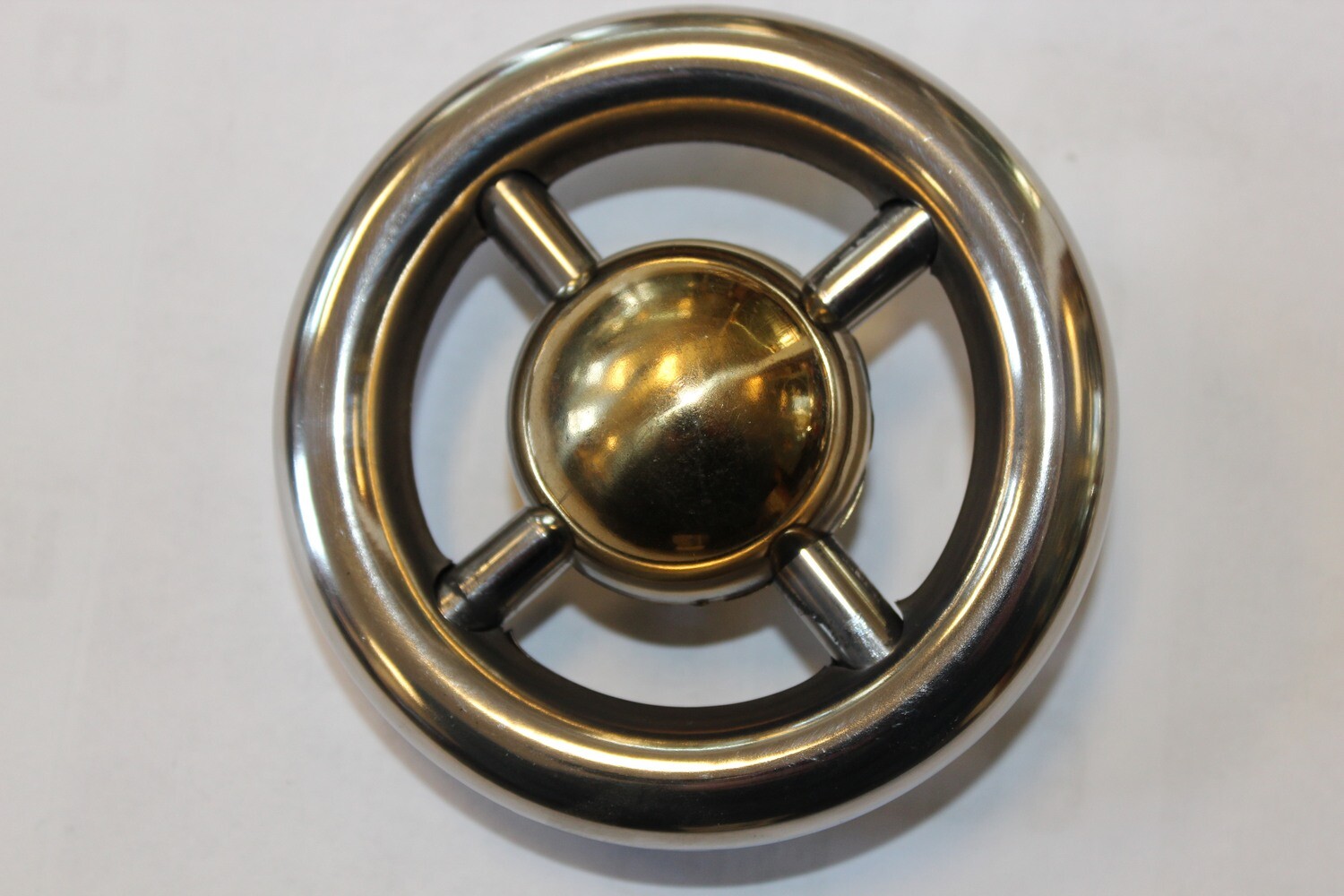 SILVER CIRCLE WITH GOLD BALL 银环金球花
