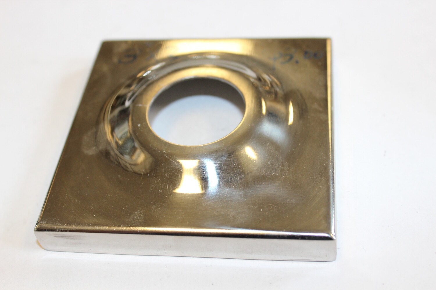3” x 3“ BALL STAND GOLD 金球座
