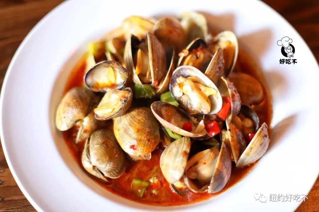Spicy Wok-fried Clams 辣炒花蛤