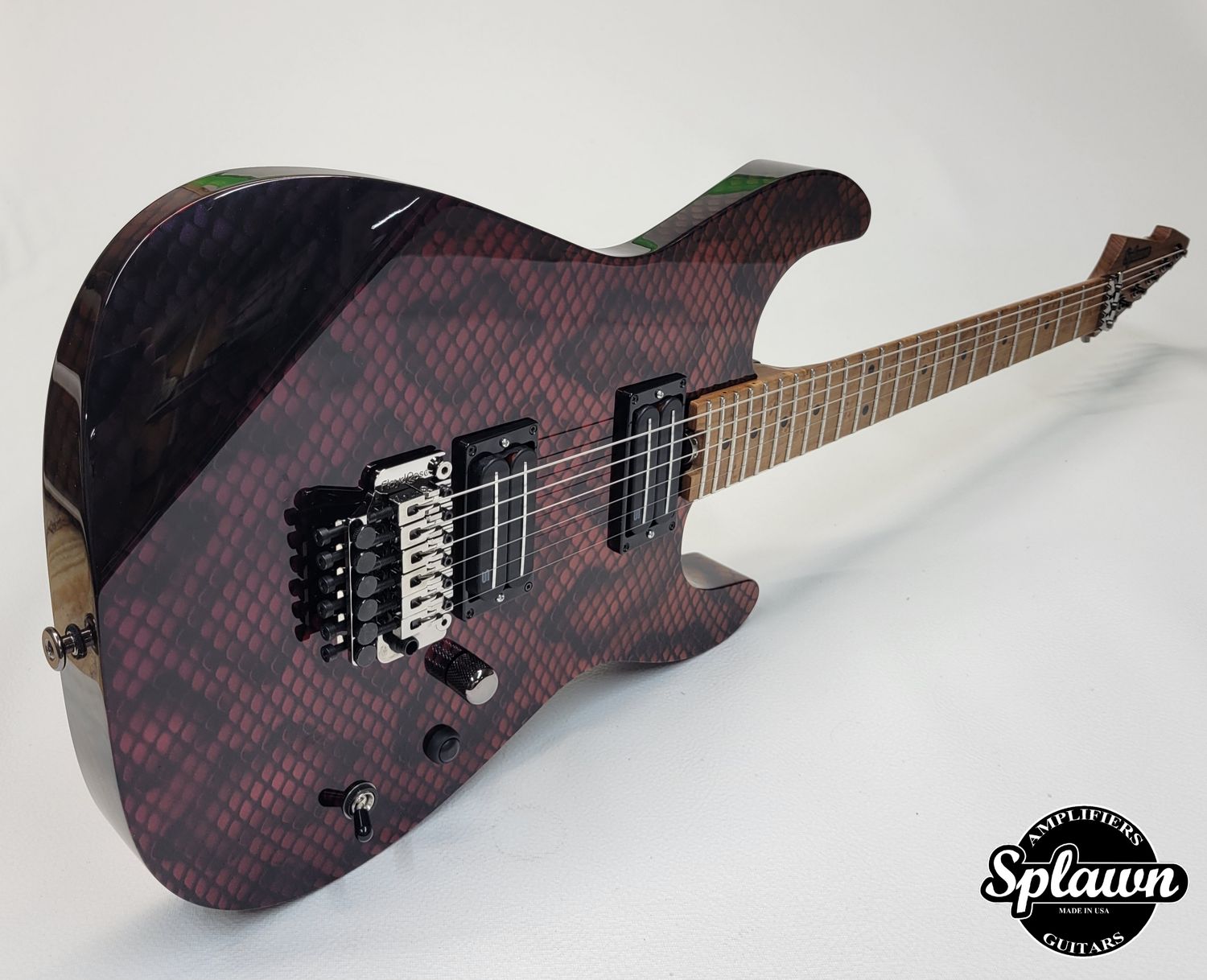 Splawn SS2 Guitar Hangman Color Shift Snakeskin Red to Gold to Orange