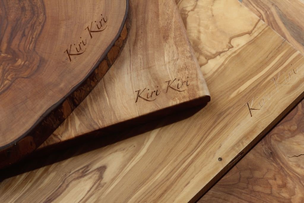 Tablas de Madera de Olivo formas irregulares
