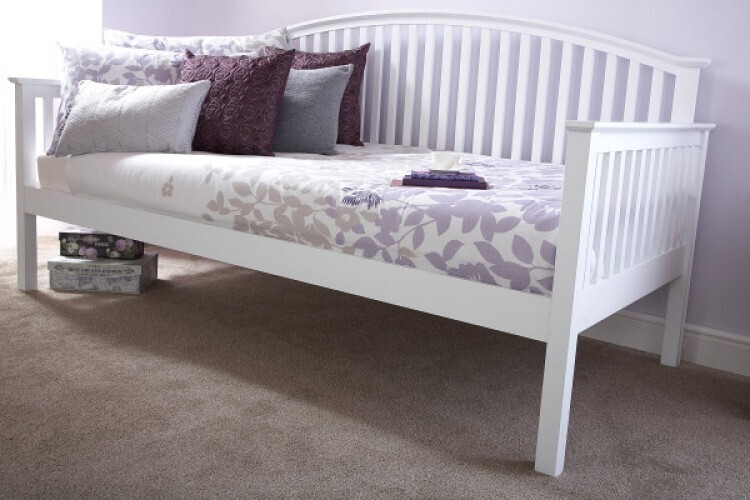 Madrid White Day Bed