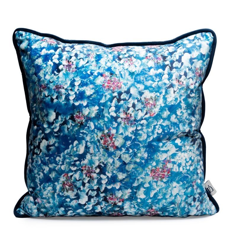 Harmony arti-cushion cover