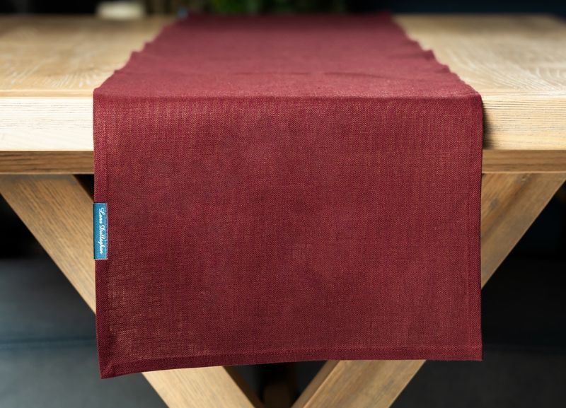 Passion Table runner 