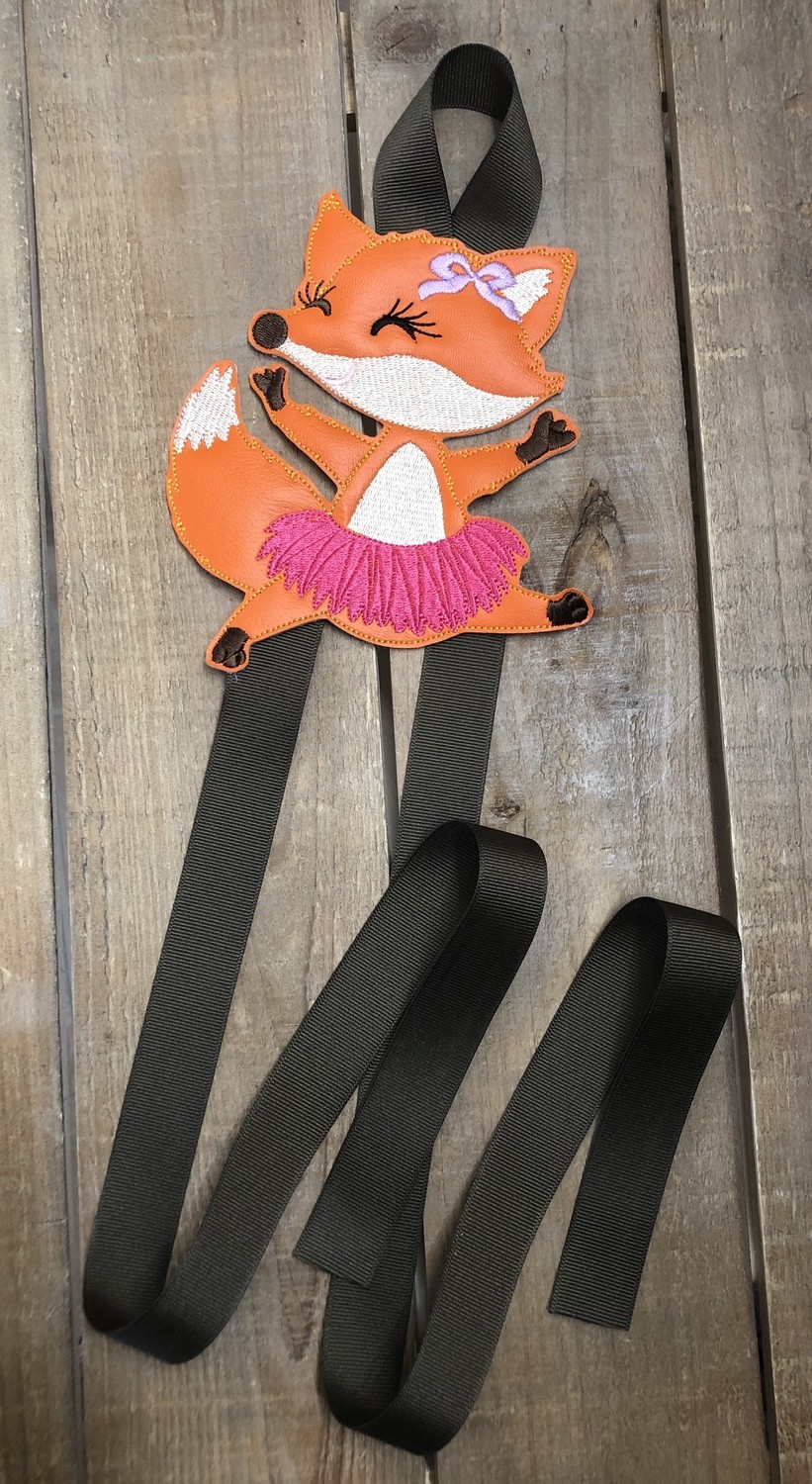 Ballerina Fox Hair Bow Holder