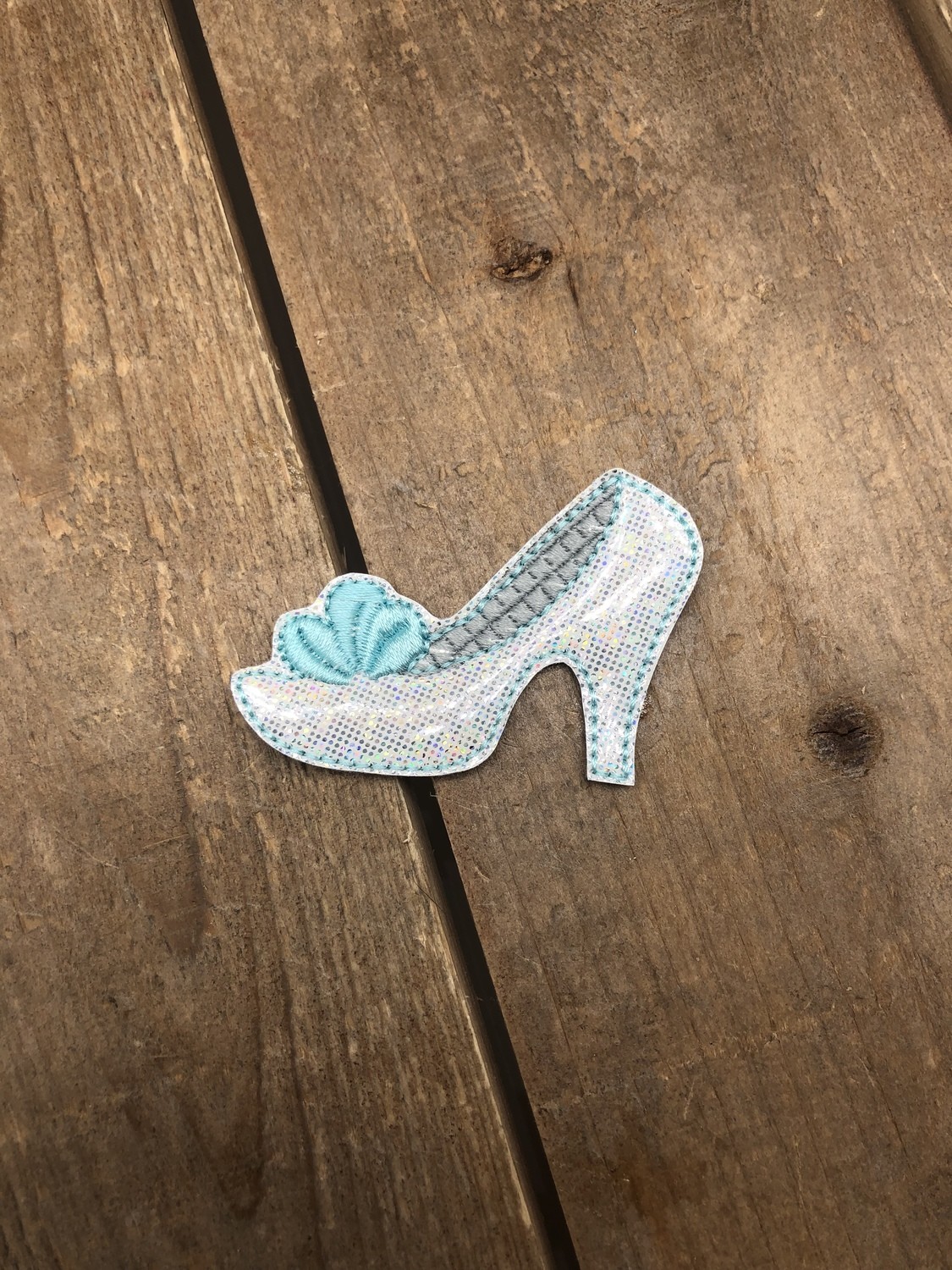 Glass slipper Feltie