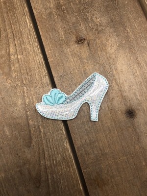 Glass slipper Feltie