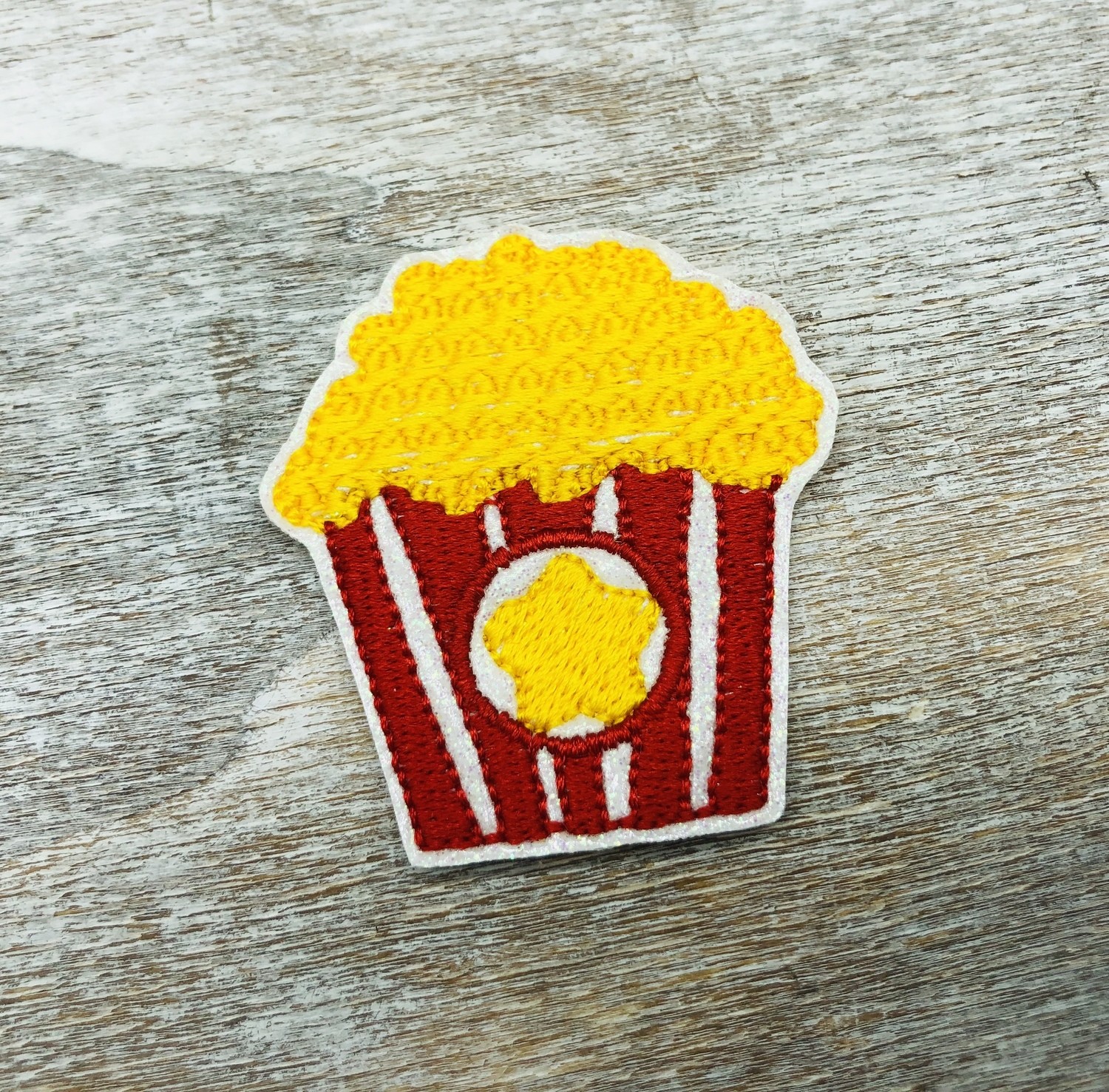 Popcorn feltie