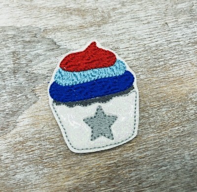 Fourth of July cupcake feltie