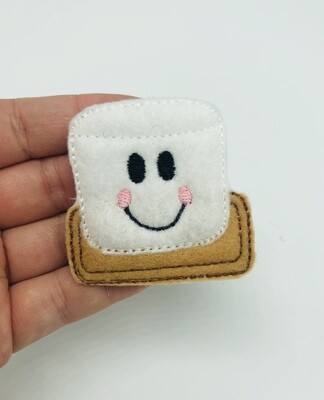 Marshmallow Feltie