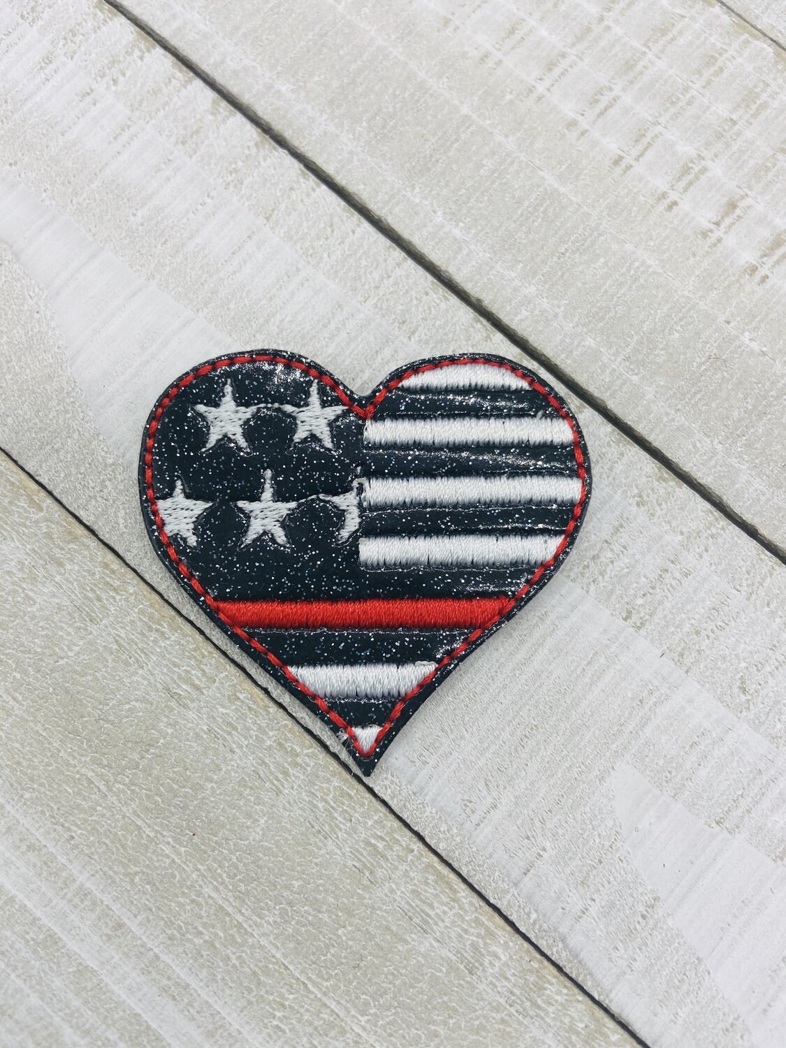 Heart flag Feltie