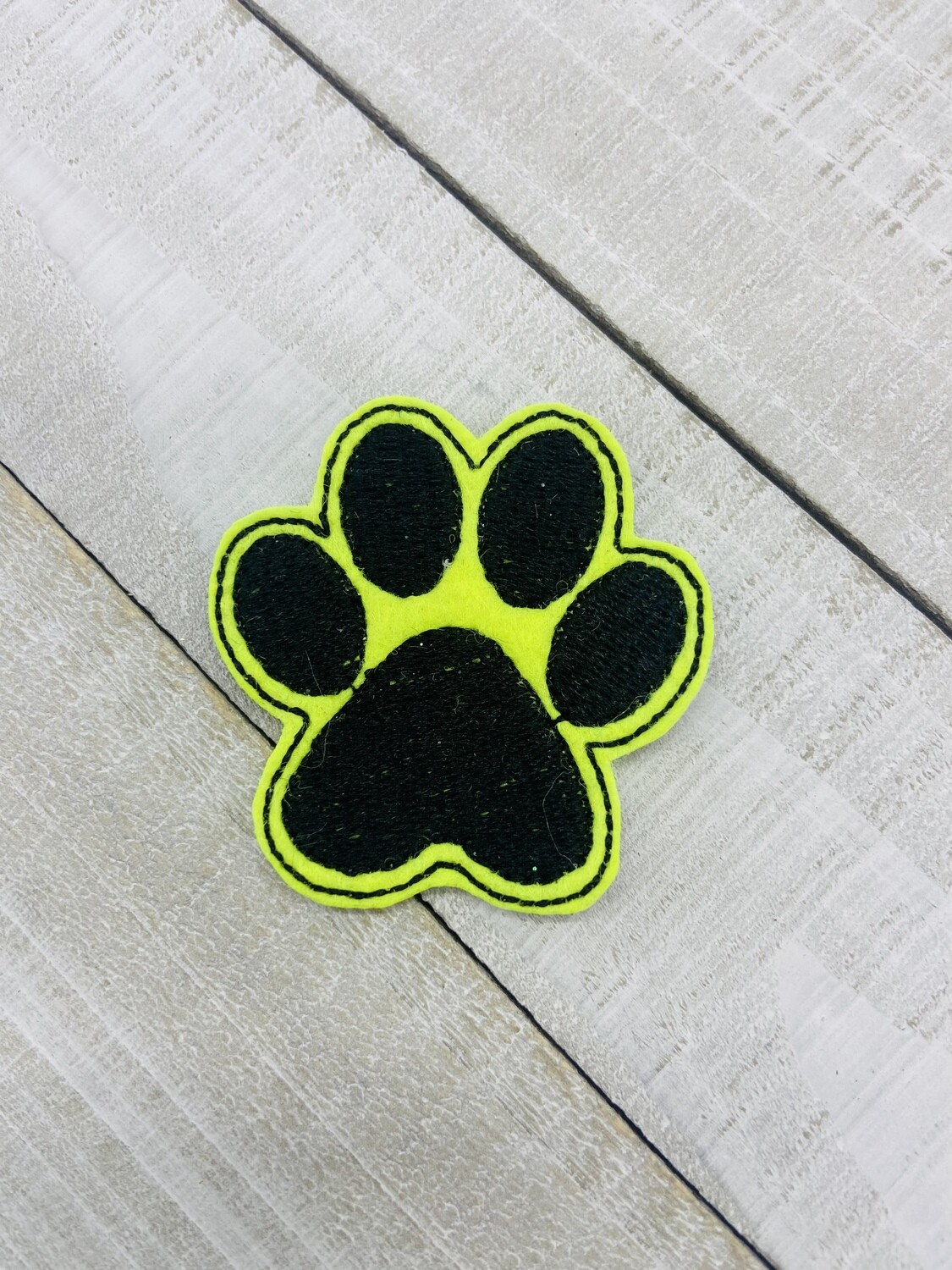 Paw print Feltie