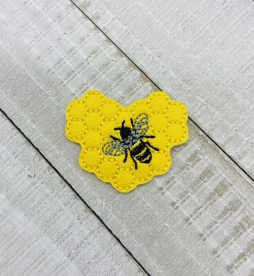 Bee heart Feltie