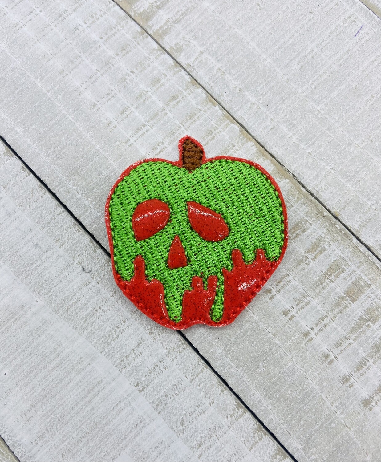 Poison apple feltie