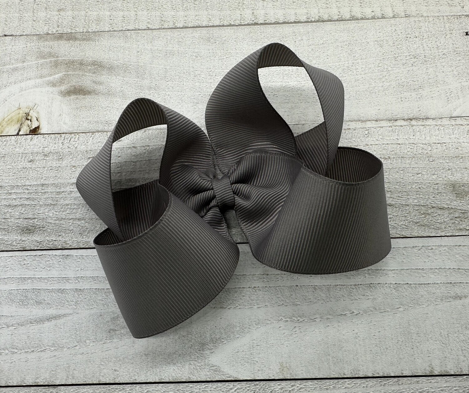 Single Solid Silver 4 inch bow