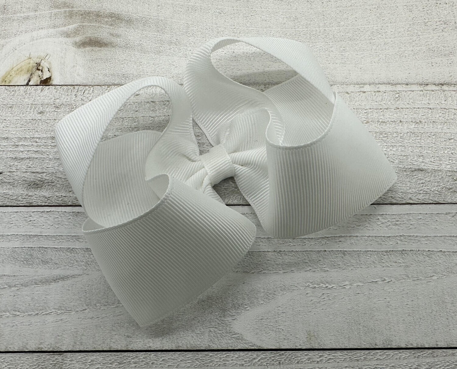 Single Solid White 4 inch bow