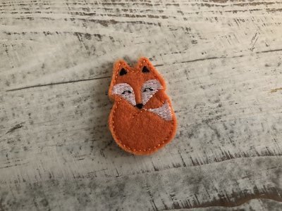 Fox feltie