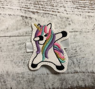 Dabbing Unicorn Feltie