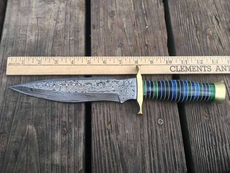 Stunning Damascus Knife