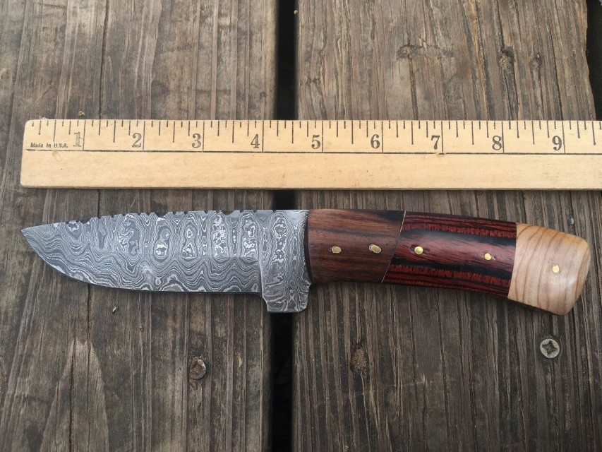 Everyday Carry Damascus Knife