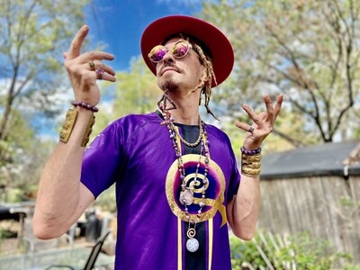 QuiNnjA Mid Stripe T Shirt