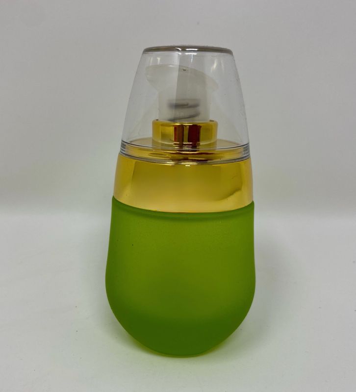 30 mL Frosted Green Spray Bottle