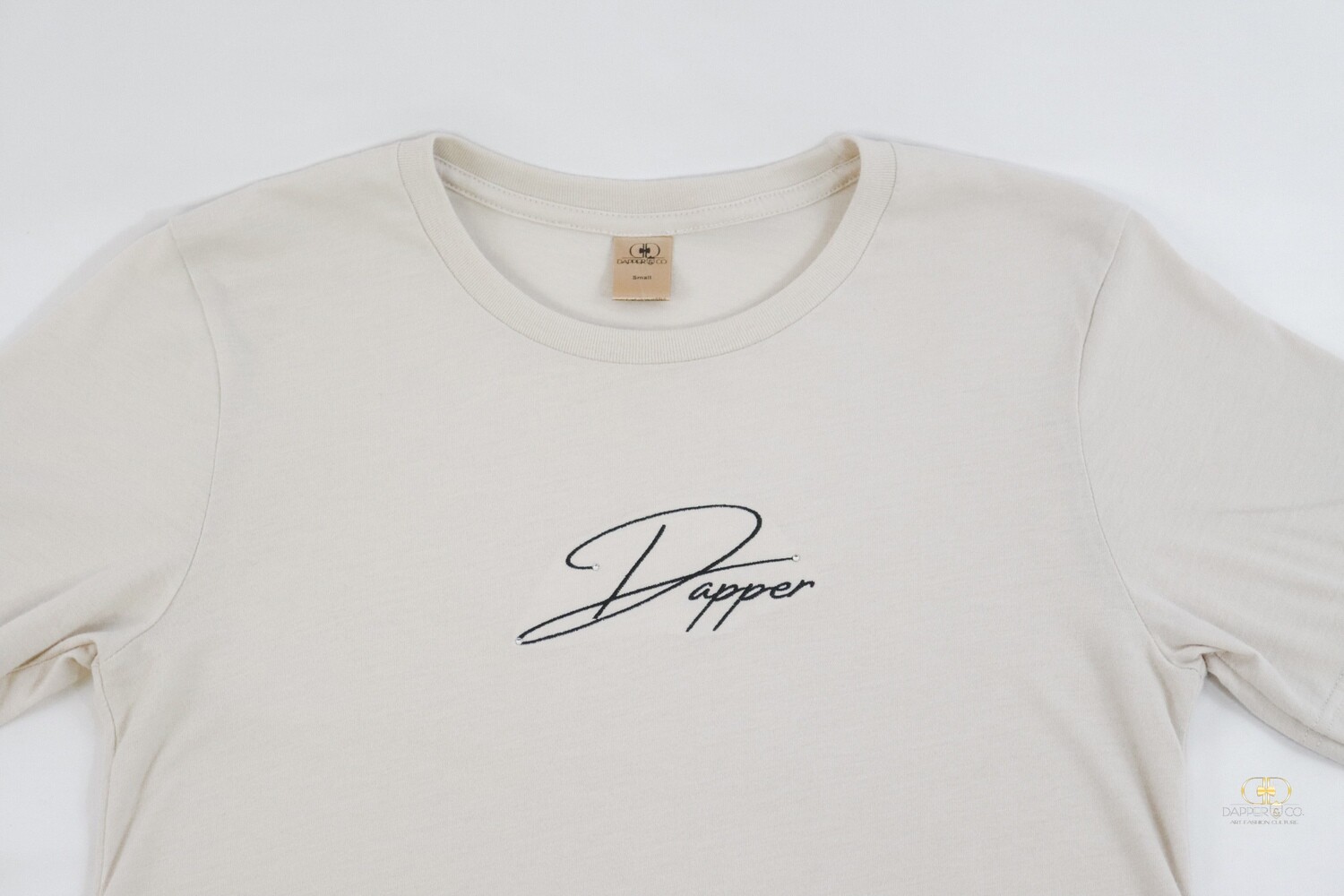 The "Signature 2.0" Tee in Tan/Black
