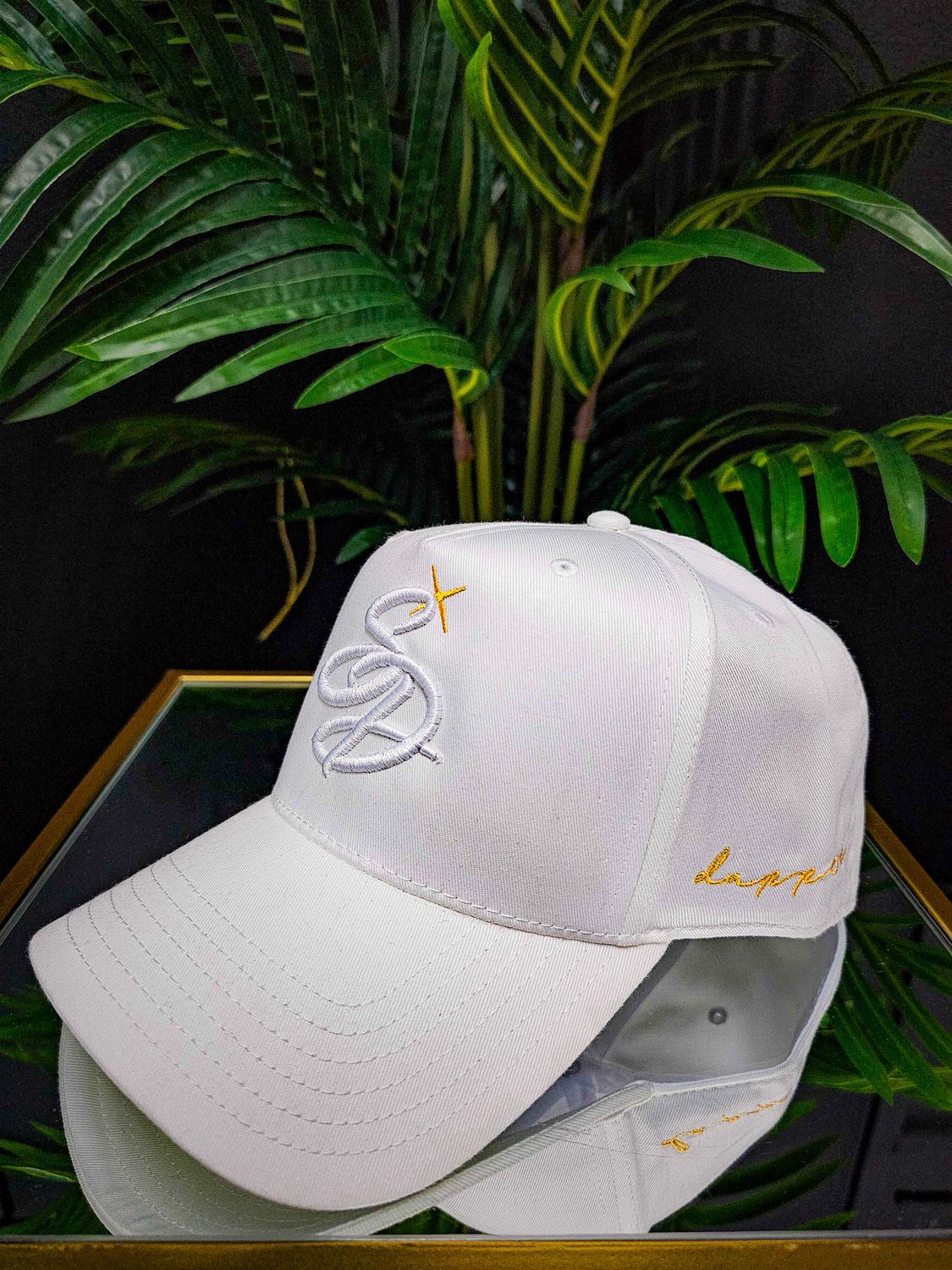 Signature &amp; Dapper Hat (White)