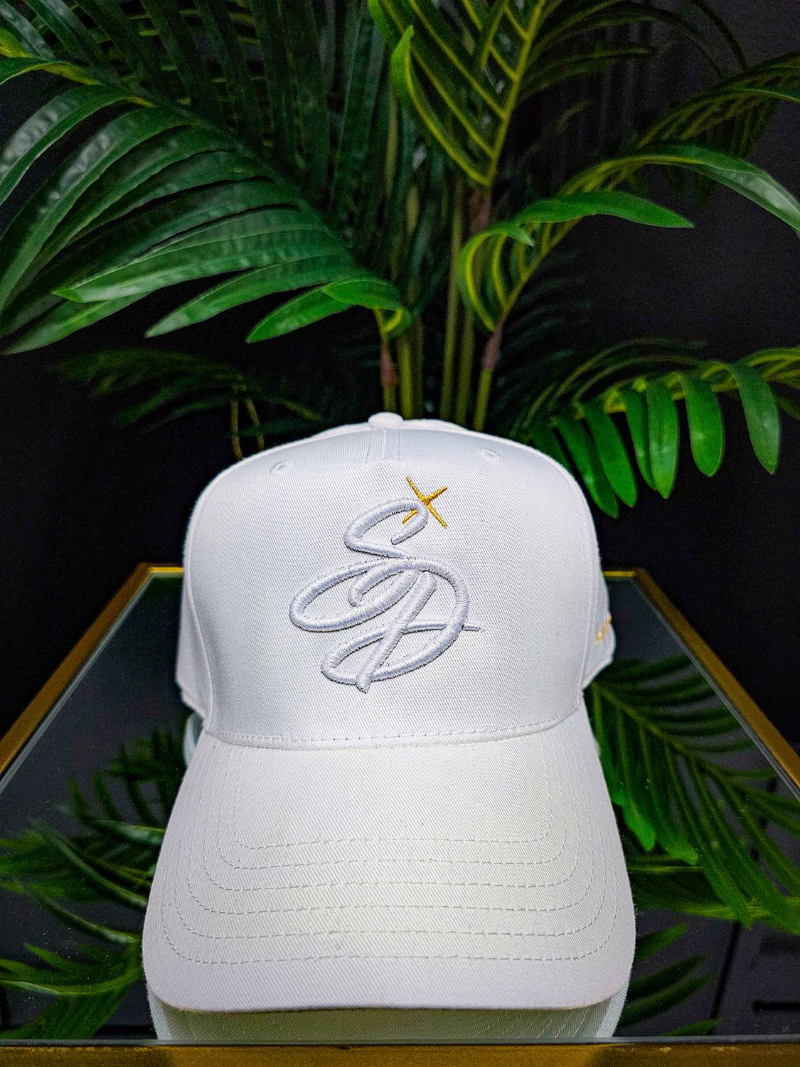 Signature &amp; Dapper Hat (White)