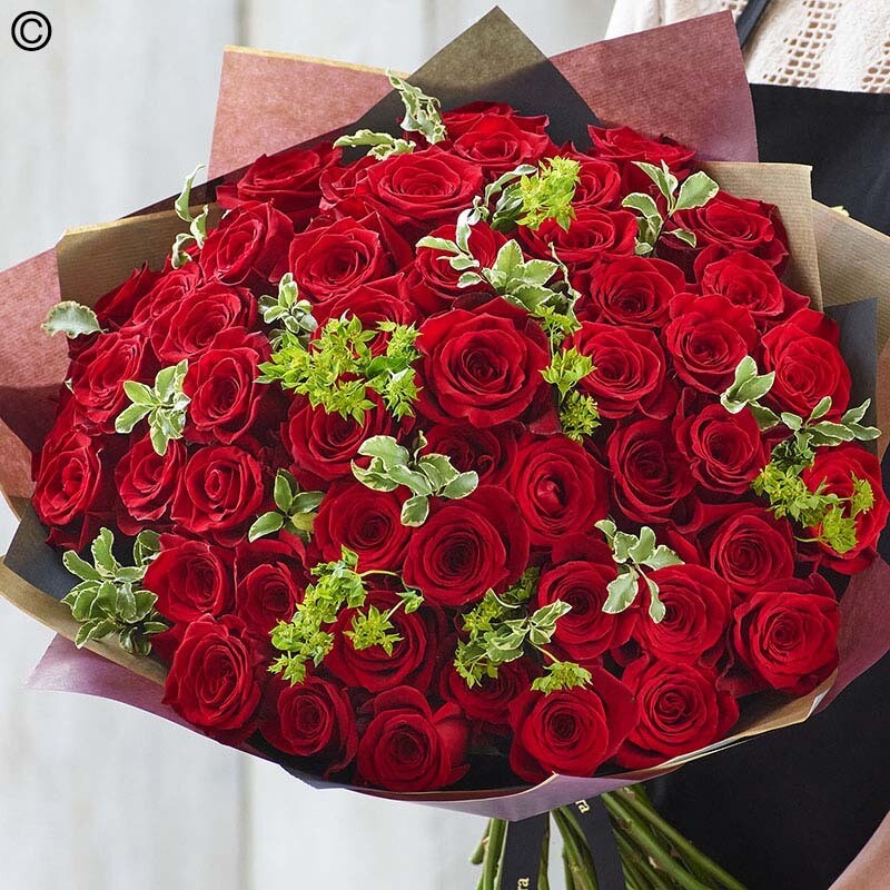 Ruby-Rose 50 Hand-Tie