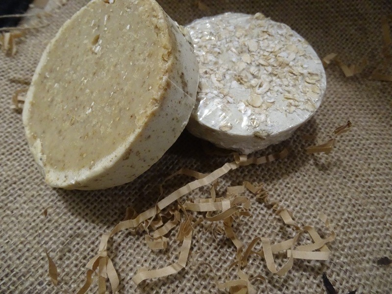 Oat-honey soap/ Savon à l&#39;avoine-miel