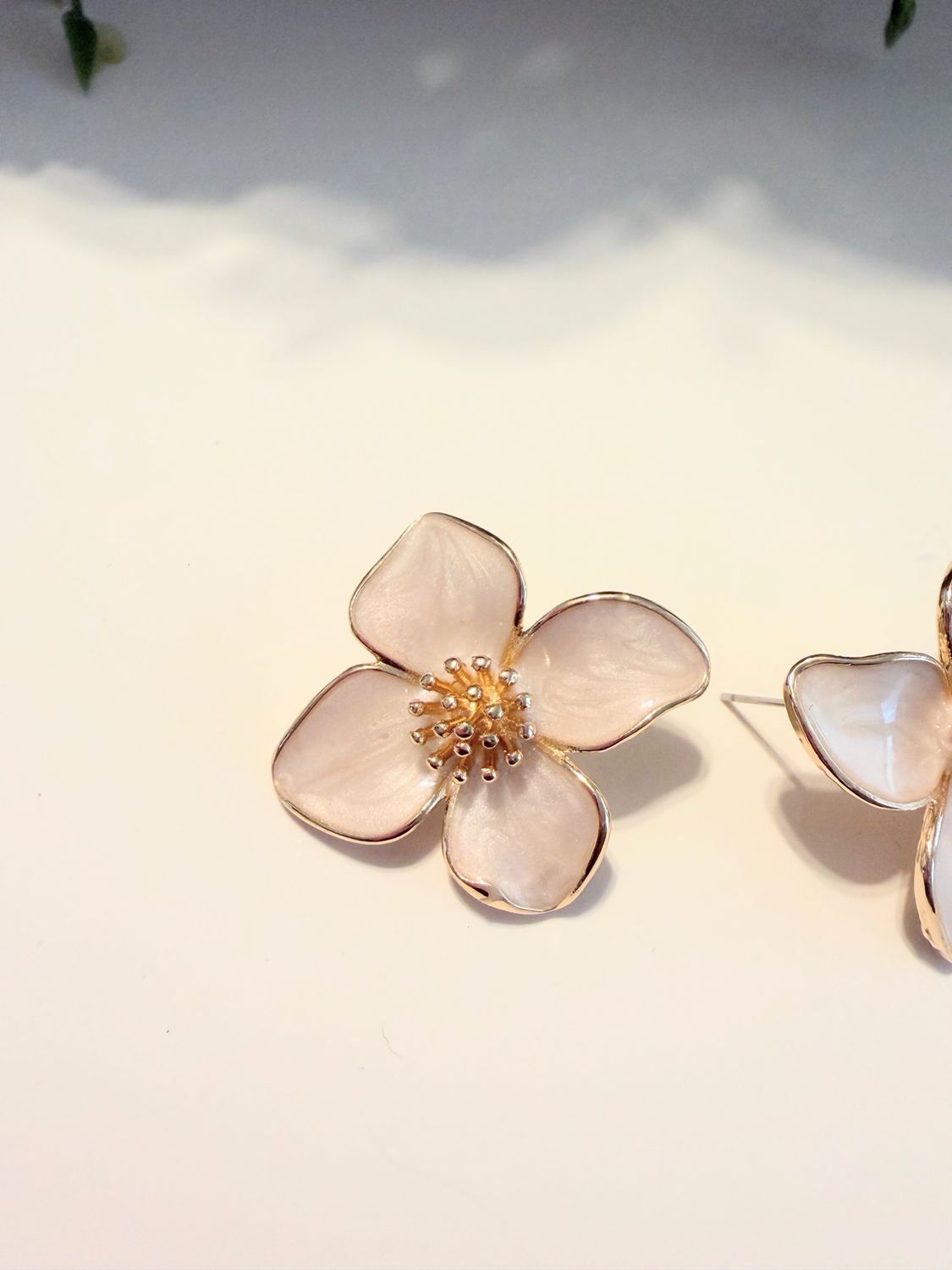 Subtle Acrylic &amp; Brass Floral Earrings