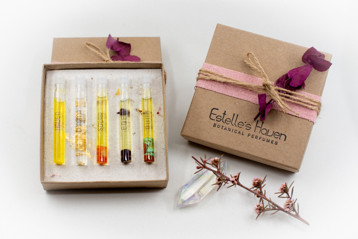SAMPLE BOX - Natural perfume sample set