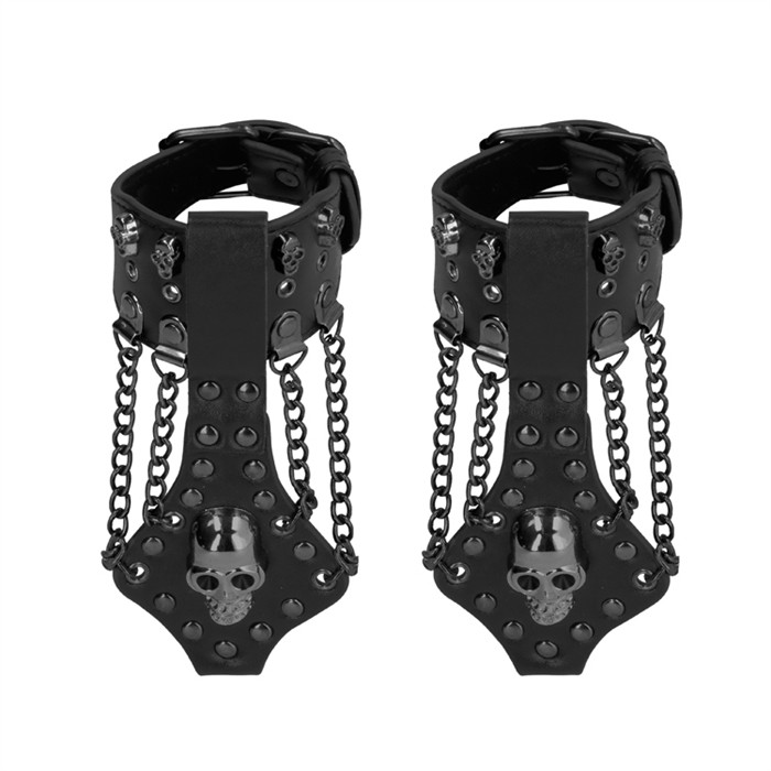 Ouch! - Skulls and bones cuffs / menottes