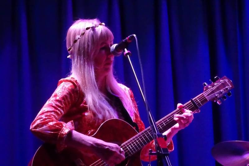 Ashley Hutchings with Becky Mills et al : "The Beginnings of Fairport Convention"