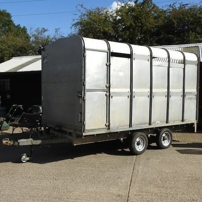 Lot 1,   An Ifor Williams galvanized livestock twin axle trailer, box 370 x 200cm 800/1200