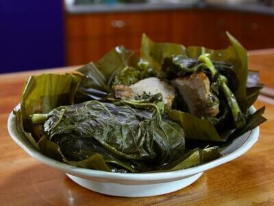 Ono Ono Pork Lau Lau 2pcs. 22 oz. Ono Ono Pork Lau Lau 2pcs. 22 oz.
