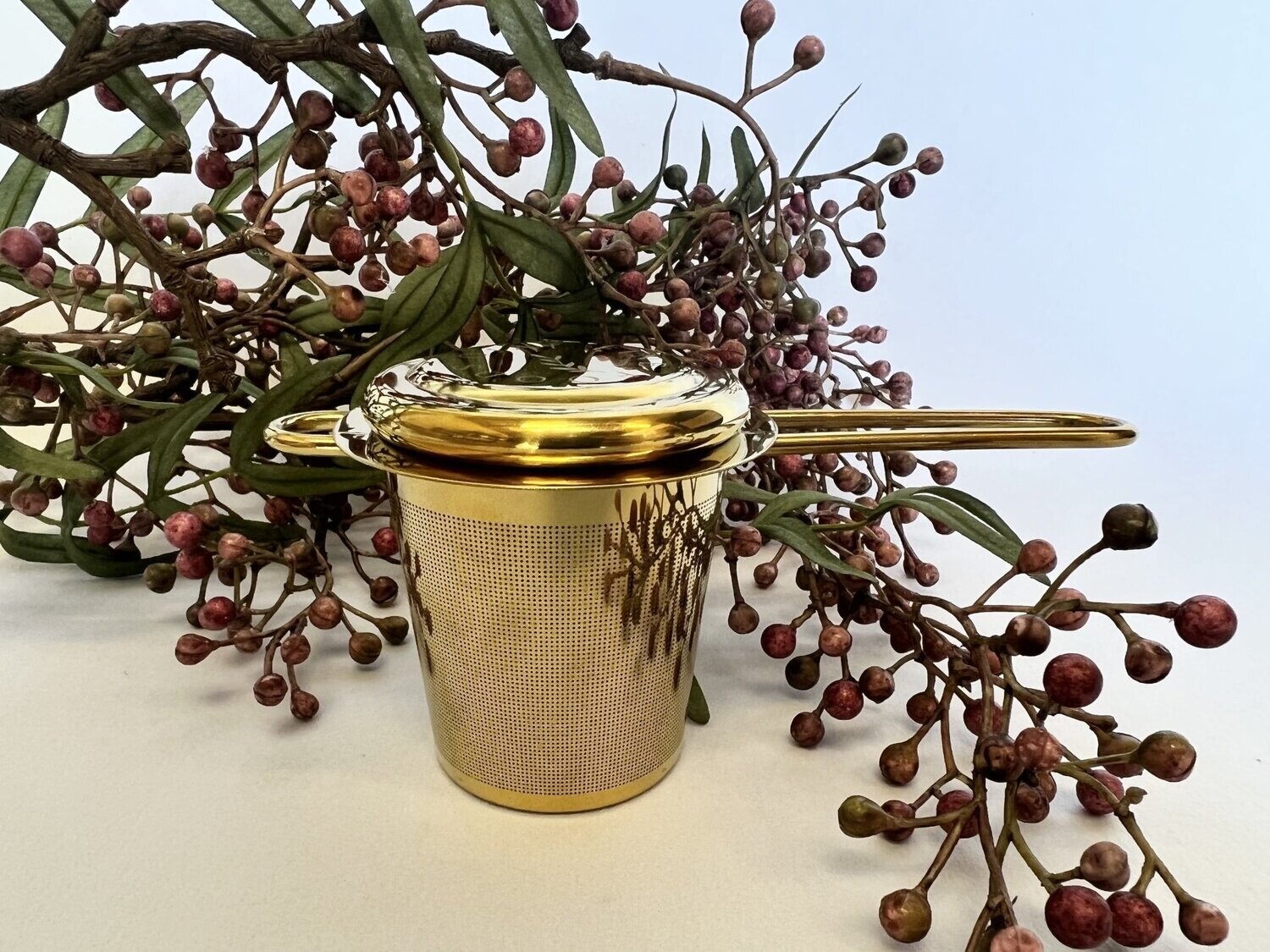 Ojäi Fine Foods - Gold Tea Infuser
