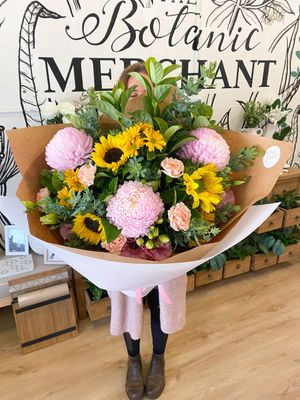 Floral Bouquets and Arrangements