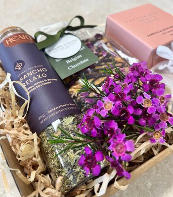 Gift Packs and Hampers