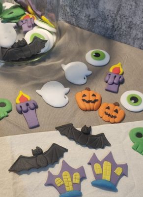 [FREE DELIVERY] Halloween Cake toppers
