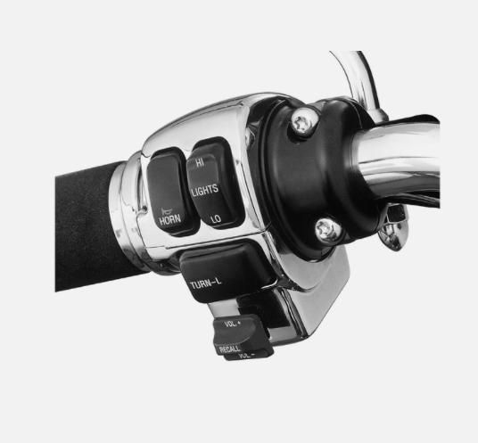 Harley-Davidson CHROME SWITCH HOUSING KIT 70223-96B