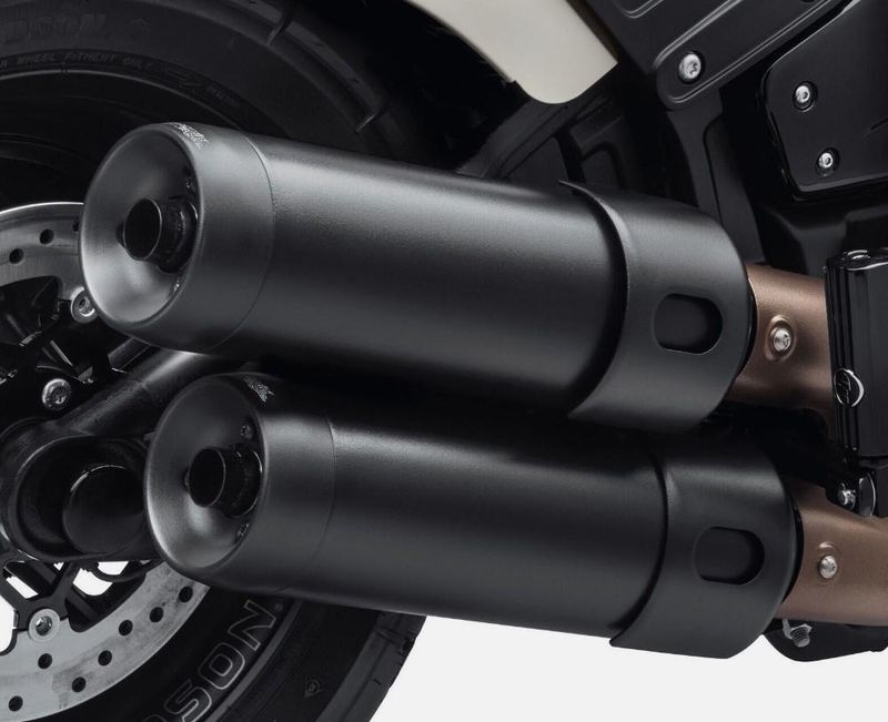 Harley-Davidson SCREAMIN&#39; EAGLE STREET CANNON MUFFLERS - FATBOB 64900643