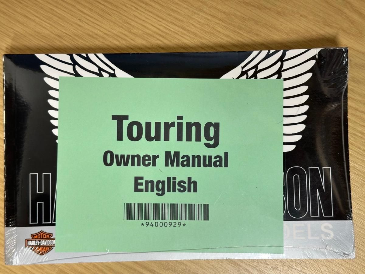 Harley-Davidson Touring Models English Owners Manual 94000929