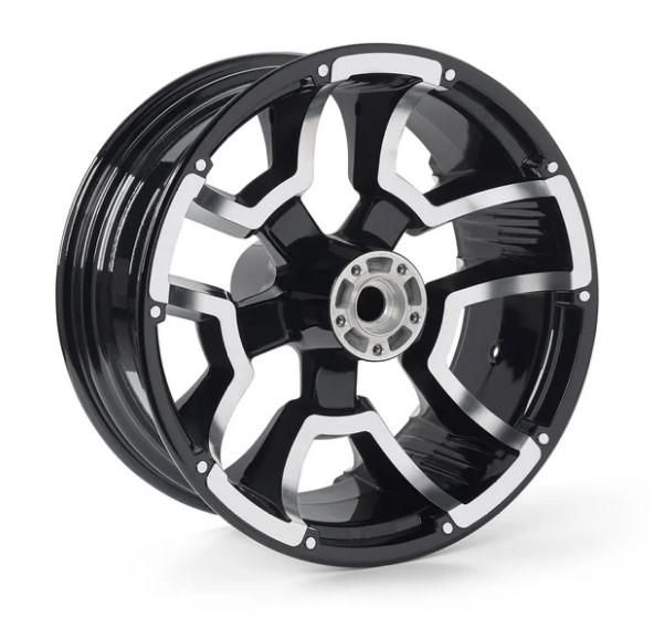 Harley-Davidson Seismic 18 in. Custom Colour Rear Wheel 40900574