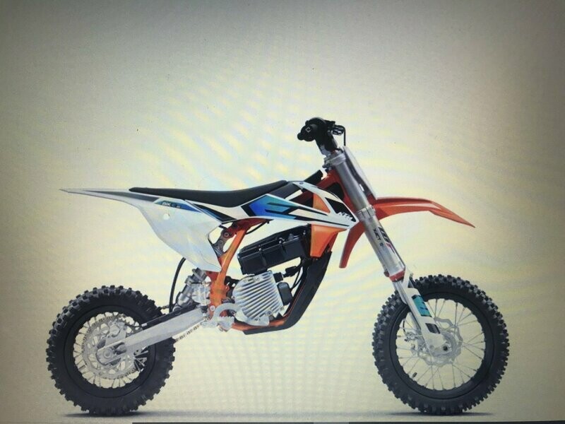 KTM 5 E (mini crosser) of KTM  Freeride EXC (volwassen )