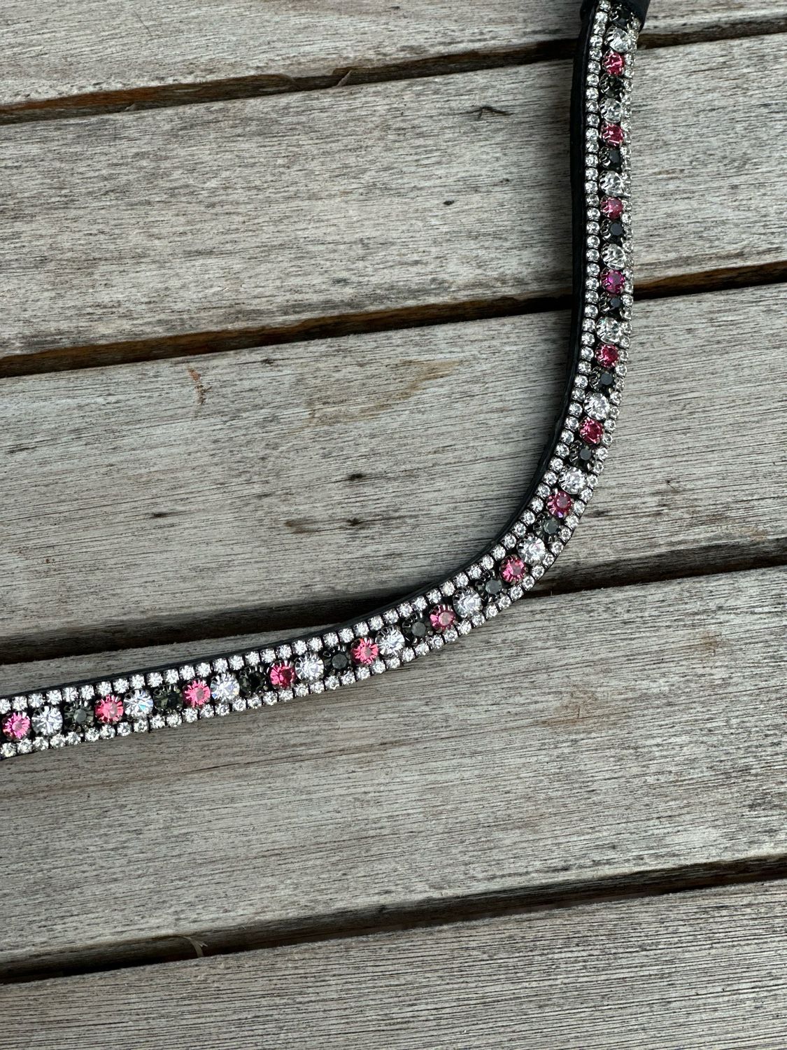 Browband Pink/White/Greenish 3 Row Style 17