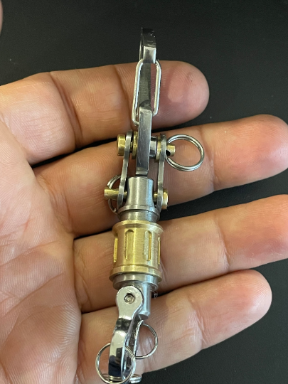 KYLINK Quick Release Connector 22 Brass TOP Sailor Shackle Keychain