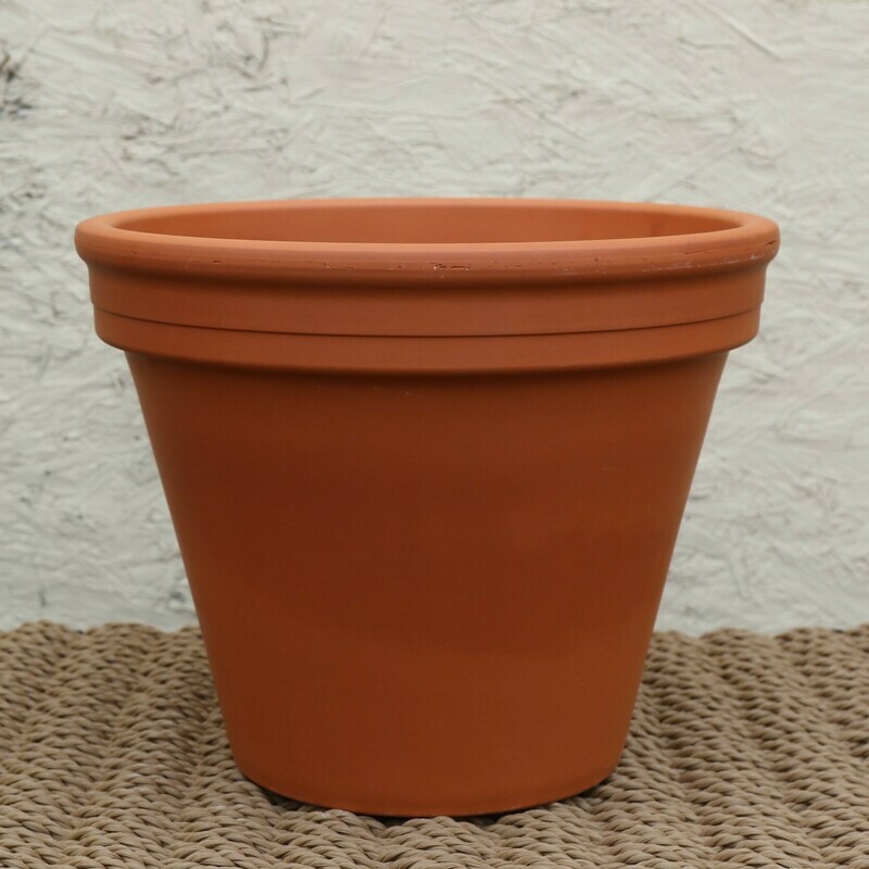 German Standard Terra Cotta Pot 12"